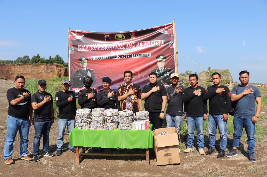 5.103 Petasan Hasil Operasi Pekat 2024 Dimusnahkan di Lokasi Bekas Galian&nbsp;C