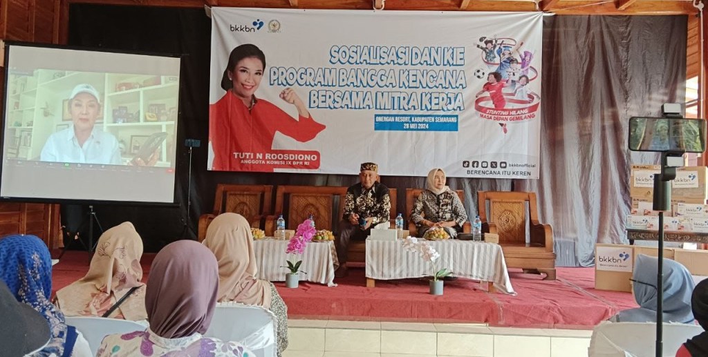 Di Acara Sosialisasi dan KIE Program Bangga Kencana, Tuti N Rosdiono Tekankan Para Peserta untuk Jangan Lupa&nbsp;Olahraga