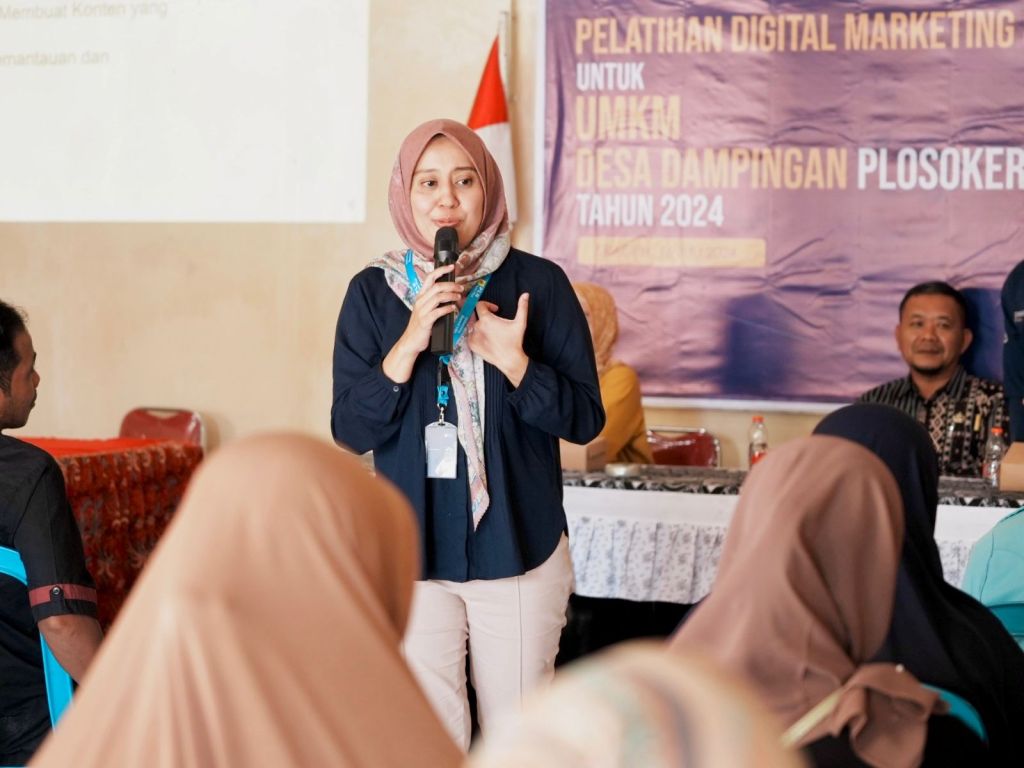 Diskominfo Jateng Berikan Pelatihan Digital Marketing kepada Puluhan Pelaku UMKM Desa Plosokerep&nbsp;Karangmalang