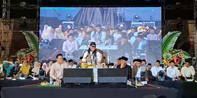 Pengajian Umum bersama Gus Miftah dan Grup Band After Shine Tutup Pekan Raya Kendal Tahun&nbsp;2024