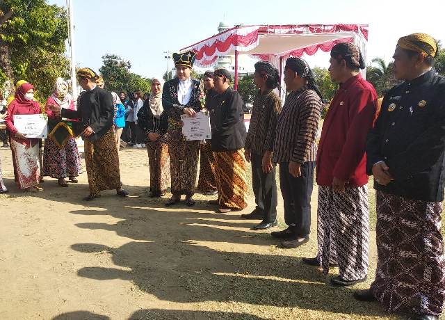 Bupati Minta Peringatan Hari Jadi Ke-419 Kabupaten Kendal Tahun Ini, sebagai Momentum untuk Menjadikan Kendal Lebih&nbsp;Baik