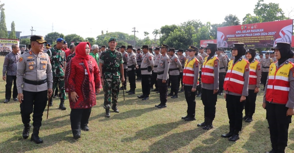 Polres Sragen Laksanakan Apel Gelar Pasukan Operasi Mantap Praja Candi untuk Kawal dan Amankan Pilkada&nbsp;2024
