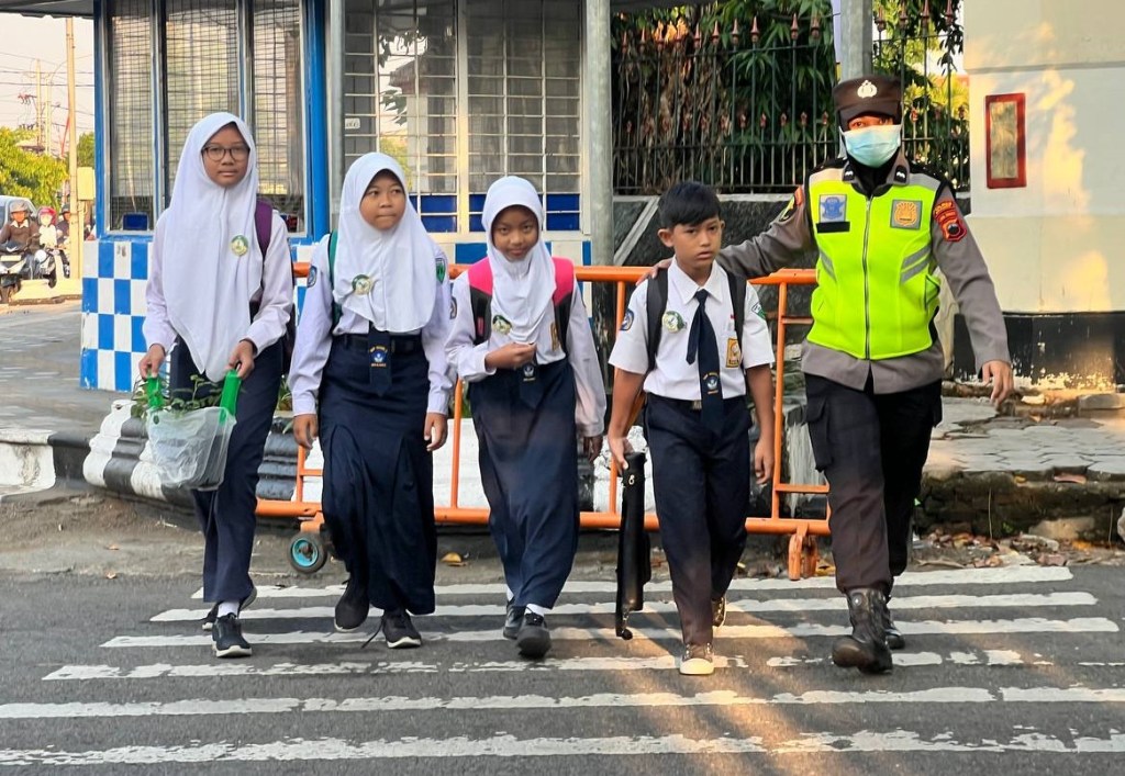 Polres Sragen Kembali Gelorakan Program Commander Wish Polda&nbsp;Jateng