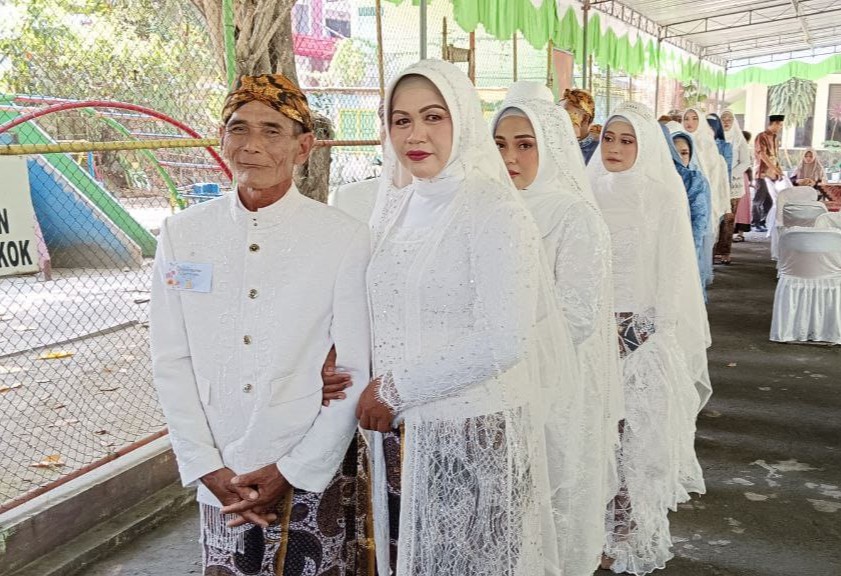 19 Pasangan Pengantin Ikuti Nikah Massal di Baznas Klaten&nbsp;Mantu